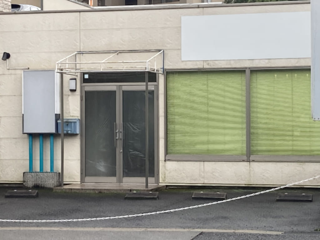 ボクと、タマゴと、キミ。八事店外観のアップ