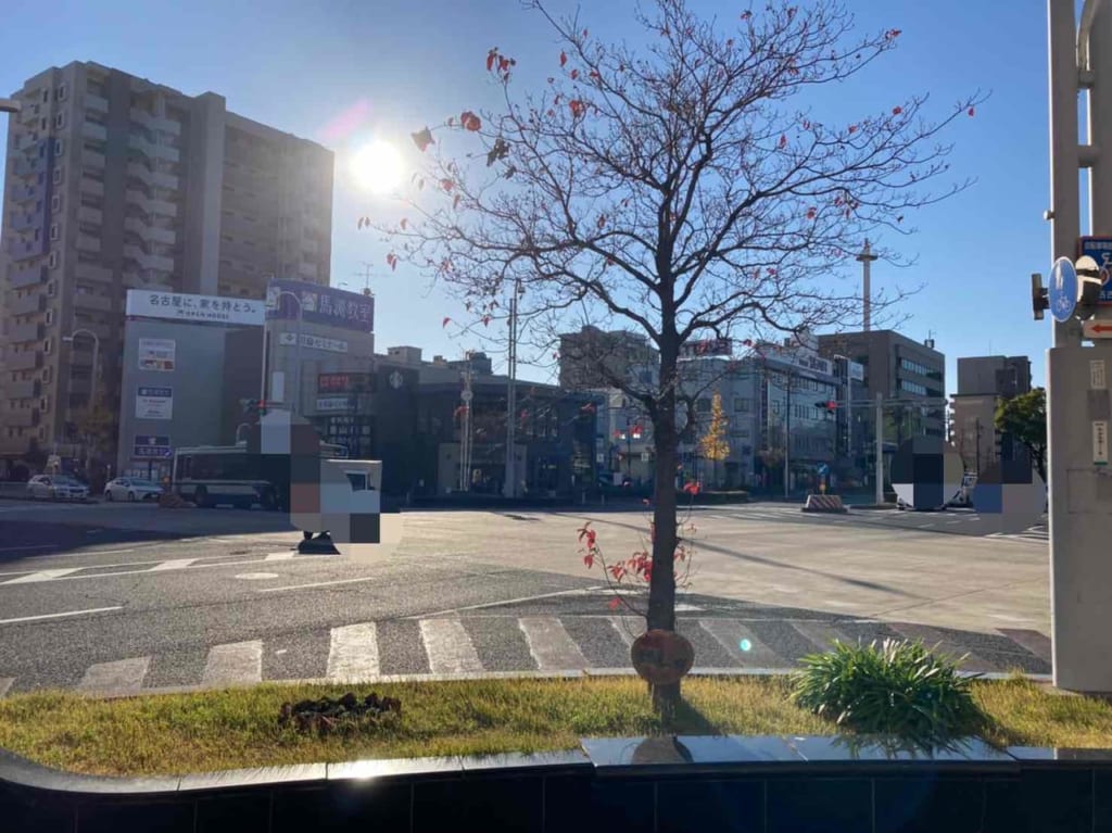 御器所の交差点
